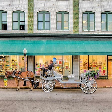 Savannah Town Villa ภายนอก รูปภาพ